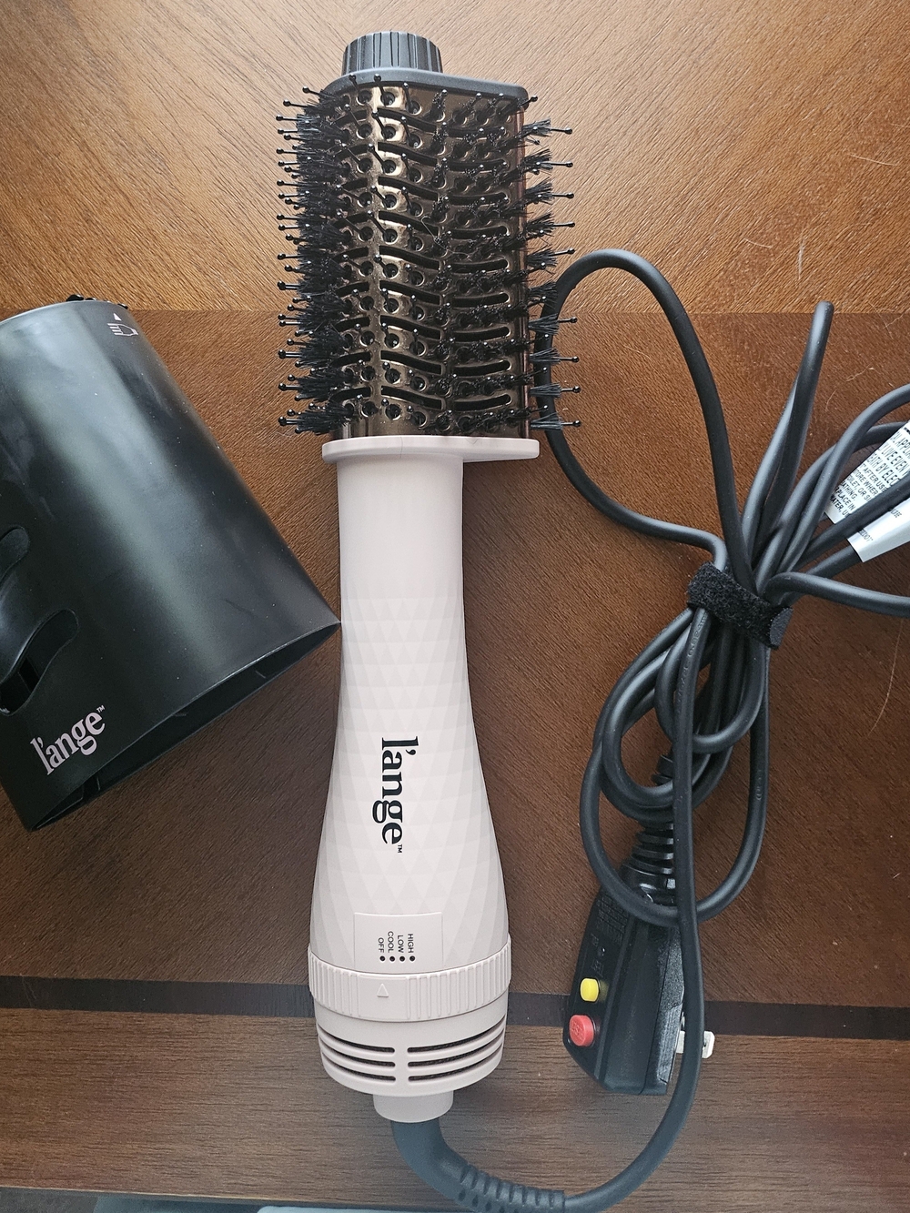 Lange White/Pink Ceramic Hot Air Round Brush Styler